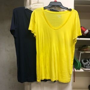 ⭐️⭐️⭐️B1G1 Merona Tees